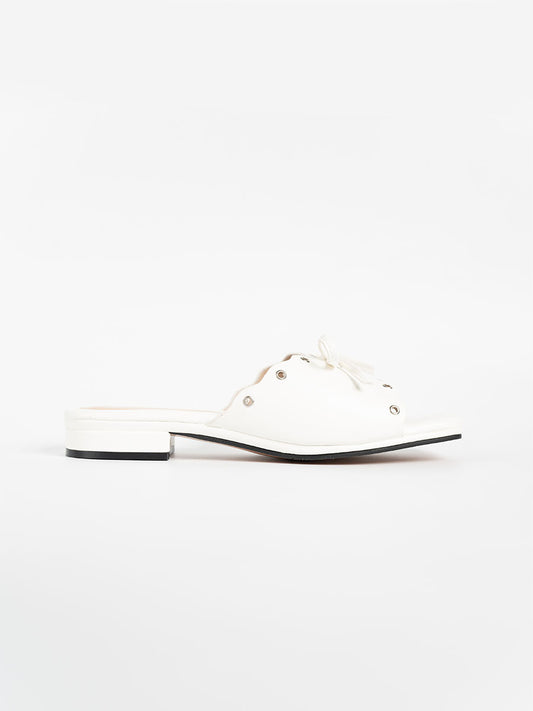 Eyelet Ribbon Low Heels