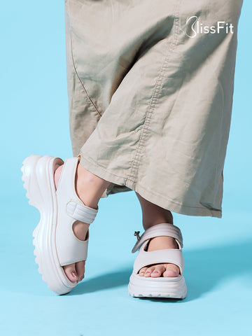 Izuma Slingback Sandals